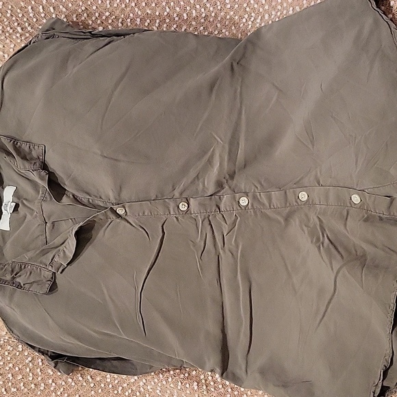 Thread + Supply Blouse - Picture 8 of 10